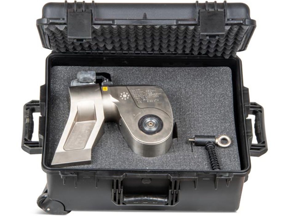 S11000PX, Hydraulic Torque Wrench with Pro Series Swivel, 11175 ft. lbs. Torque, 1 1/2 in. Square Drive