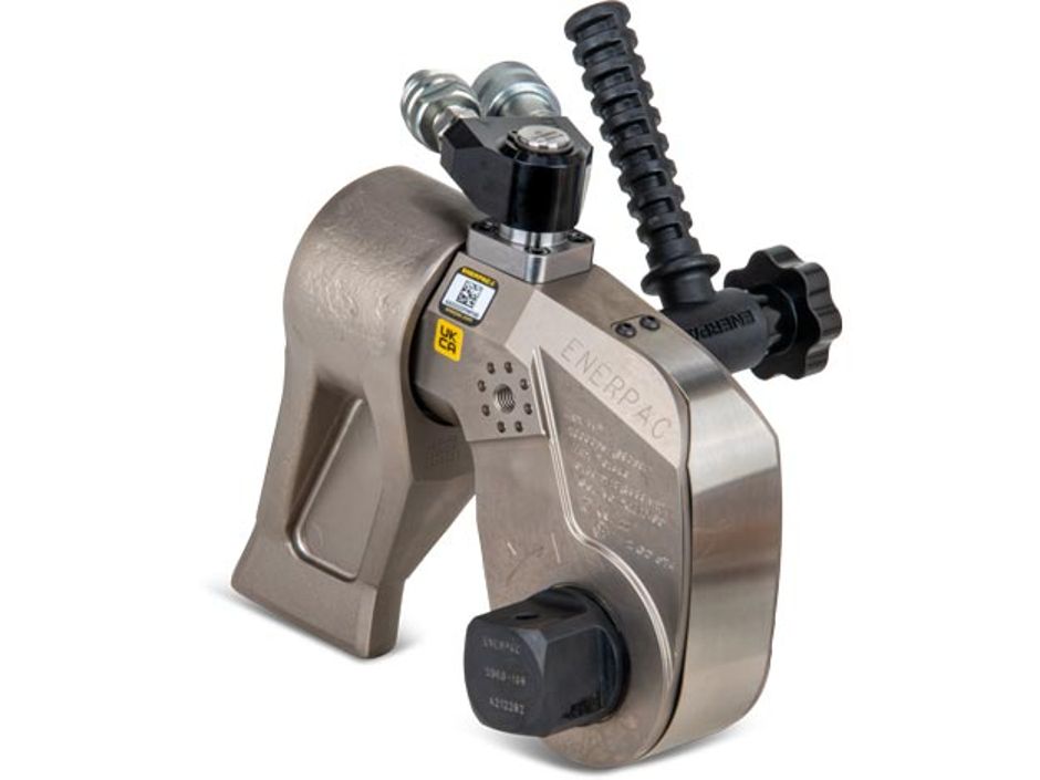 S6000X, Square Drive Hydraulic Torque Wrench, 6150 ft. lbs. Torque, 1 1/2 in. Square Drive